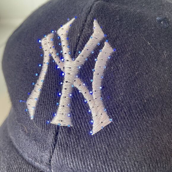 New York Yankees Light Up LED Lightwear Hat NY Cap Adjustable Baseball Unisex - Picture 4 of 12